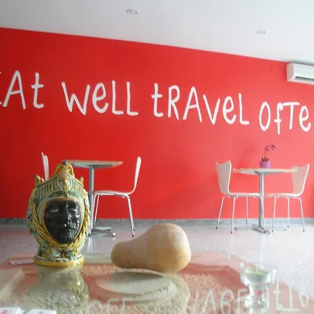 Stazione Couette-café Floridia